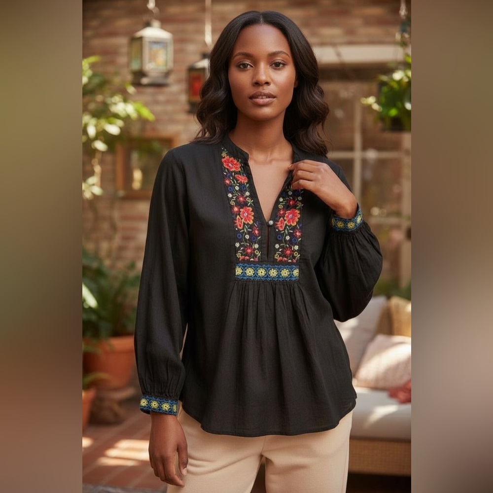 Johnny Was Floral Embroidery Tunic Top XS